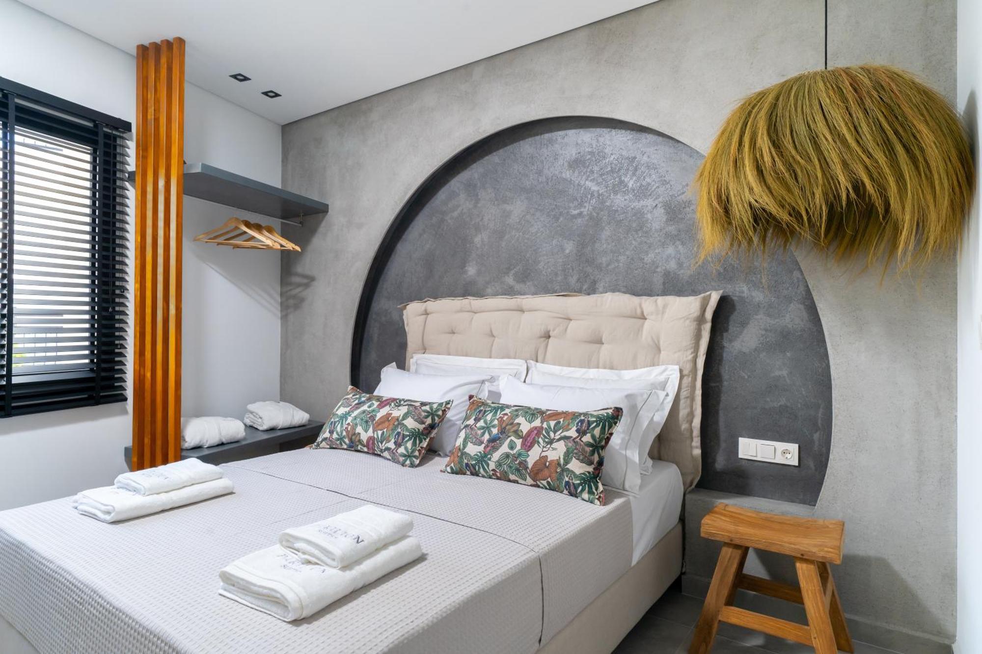 Parilion Suites Potos Exteriör bild